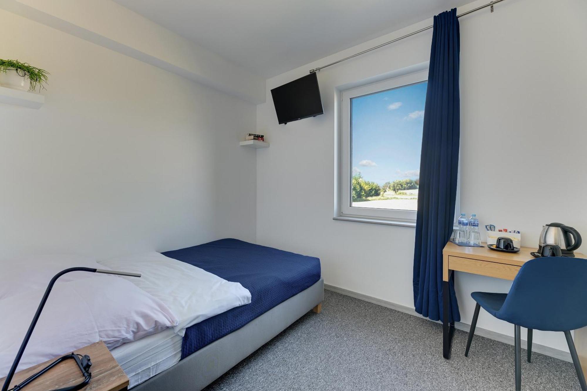 Bed and Breakfast Mile Gdansk Airport & Parking Dlugoterminowy Exterior foto